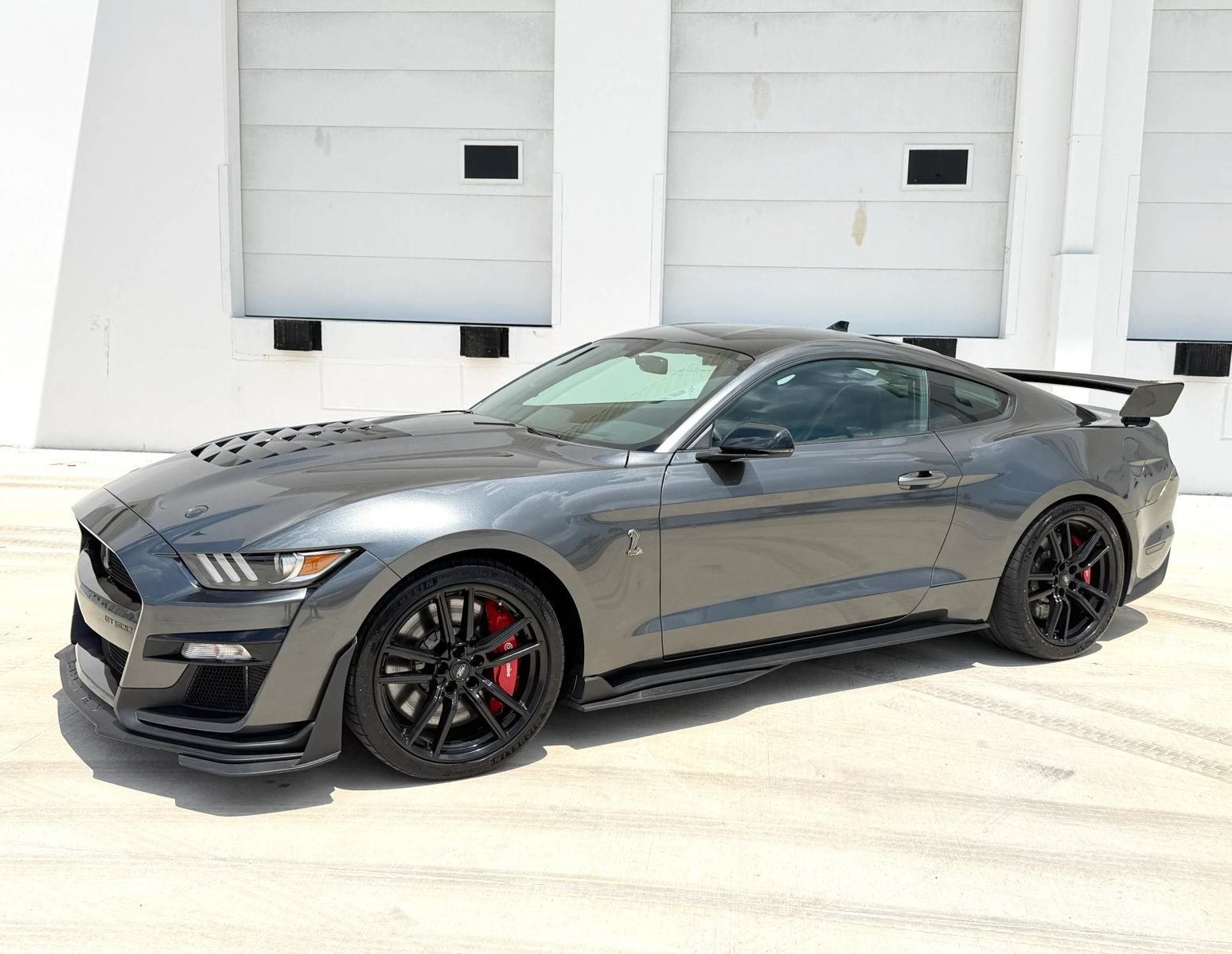 Used 2021 Ford Mustang Shelby GT500 w/ Carbon Fiber Track Pack RWD image 7