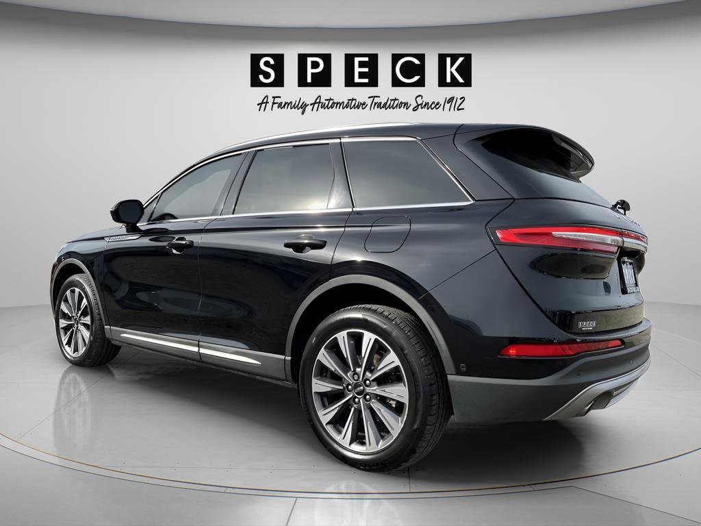 Used 2020 Lincoln Corsair Reserve image 3