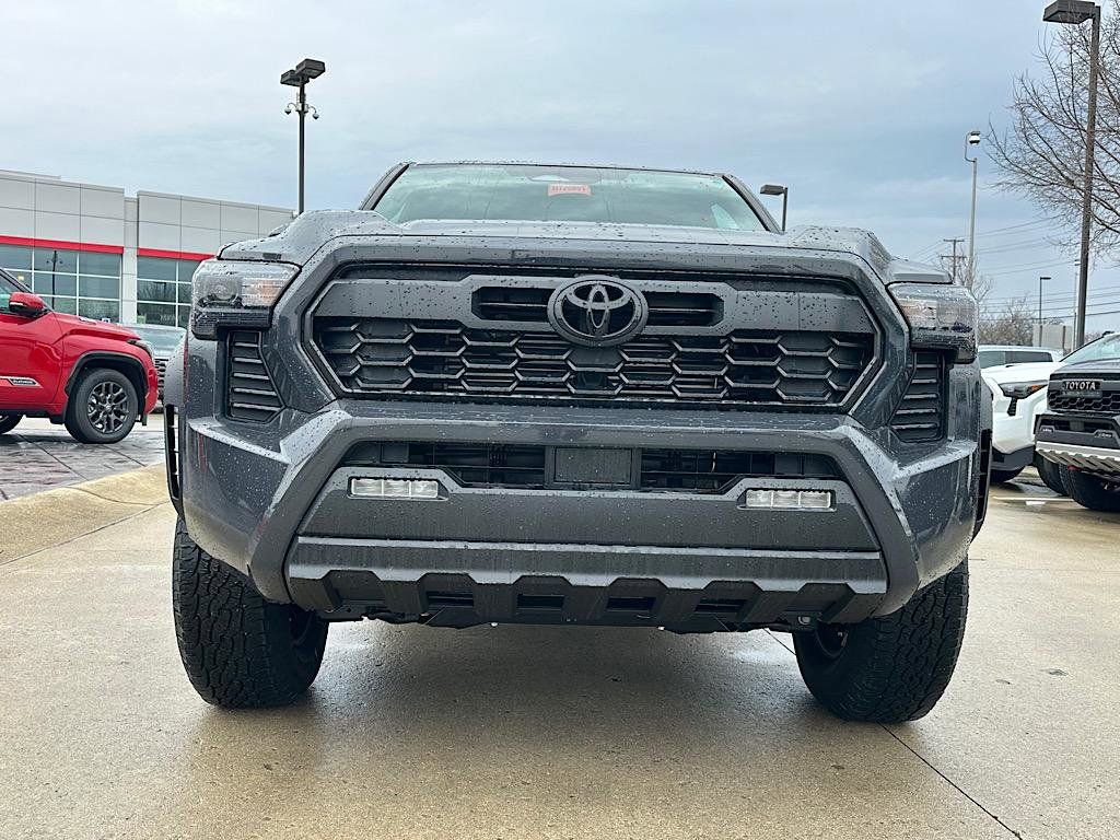 New 2026 Toyota Tacoma TRD Off-Road AWD/4WD image 7