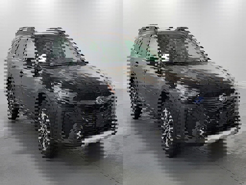 Used 2025 Subaru Outback Limited image 2