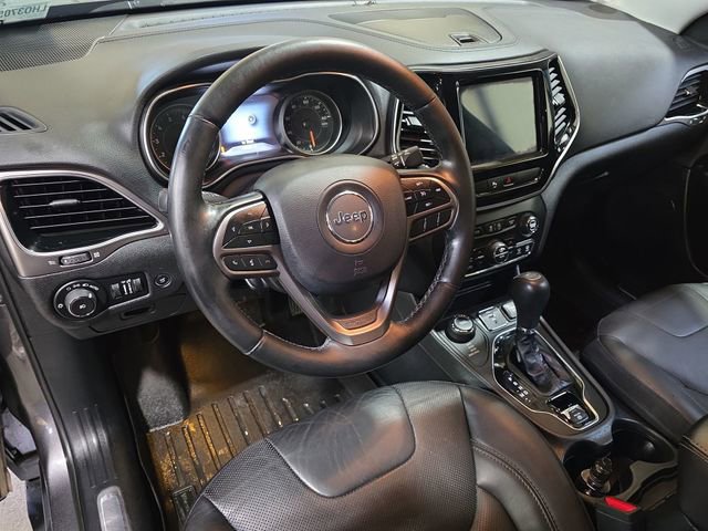 Used 2019 Jeep Cherokee Limited AWD/4WD image 19