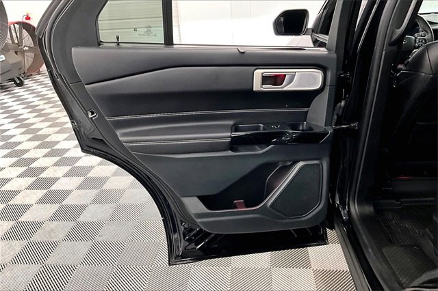 Used 2023 Ford Explorer ST w/ Technology Package image 20