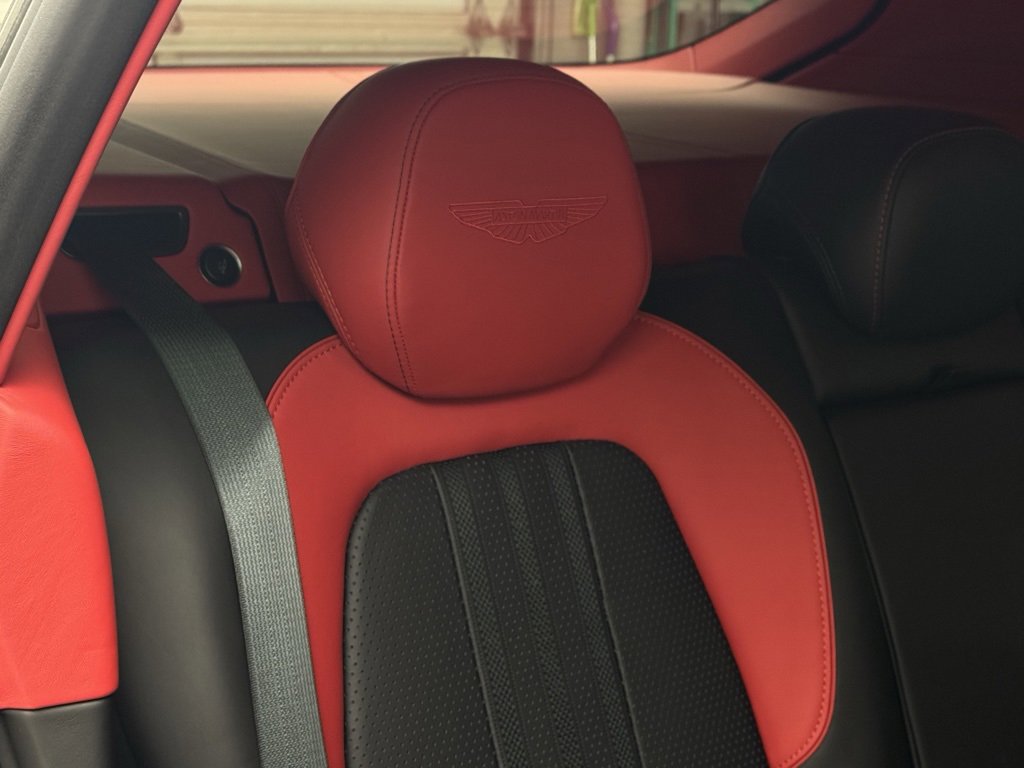 Used 2025 Aston Martin DBX 707 image 56