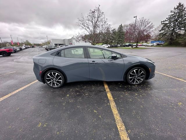 Used 2023 Toyota Prius Prime FWD image 2