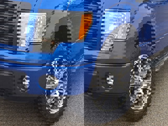 Used 2014 Ford F150 STX w/ Equipment Group 201A Mid AWD/4WD image 3