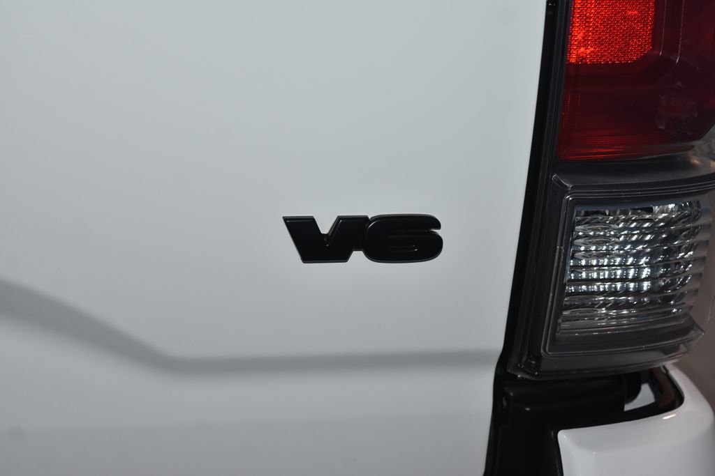 Used 2022 Toyota Tacoma TRD Sport image 32