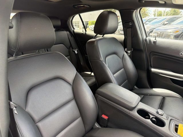 Used 2017 Mercedes-Benz GLA 250 4MATIC image 16