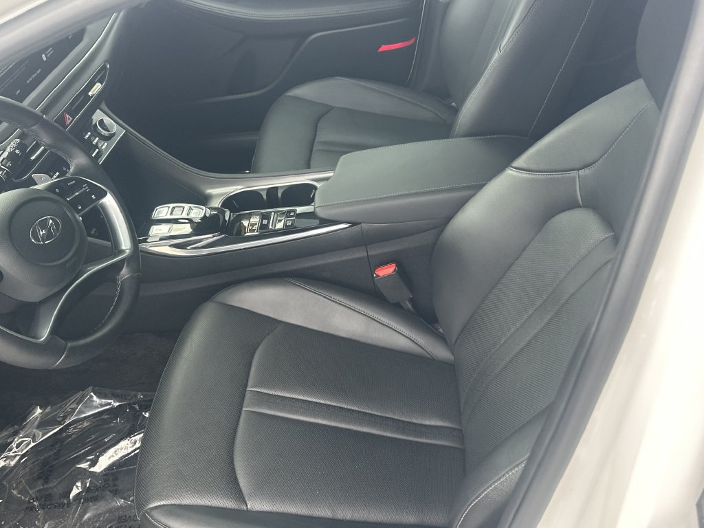 Used 2023 Hyundai Sonata Limited FWD image 16