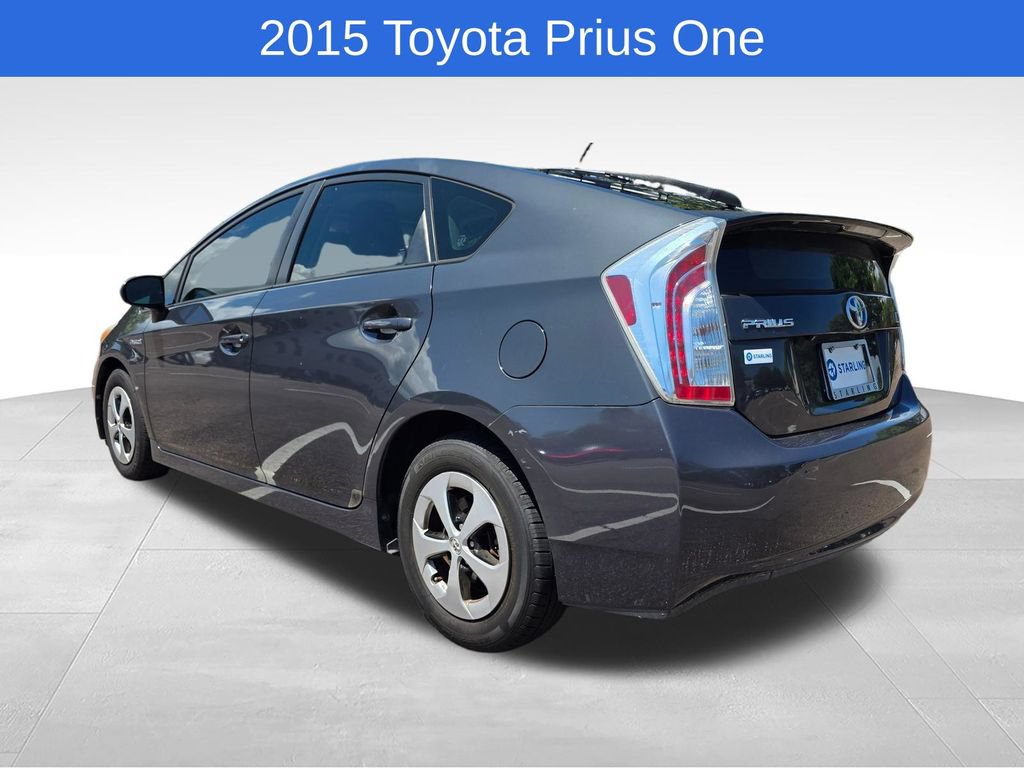 Used 2015 Toyota Prius Three w/ Solar Roof Package FWD image 6