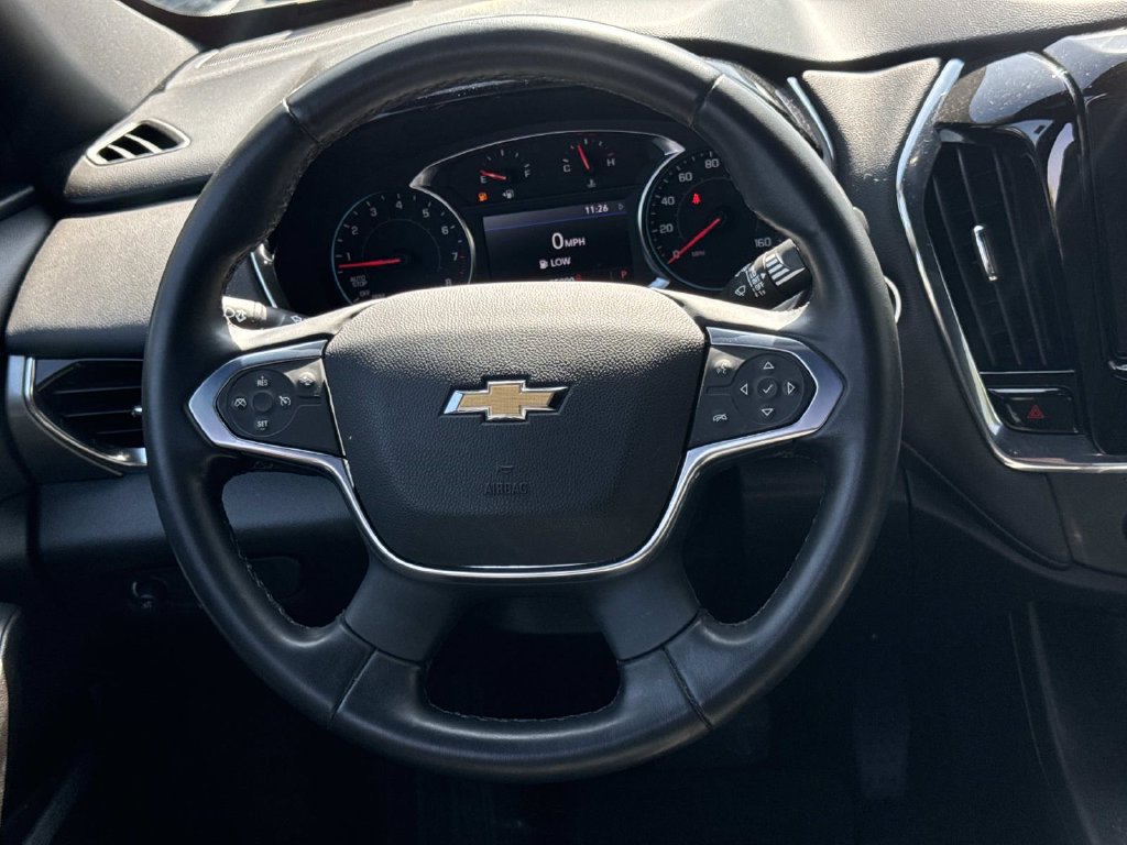 Used 2023 Chevrolet Traverse LT FWD image 10