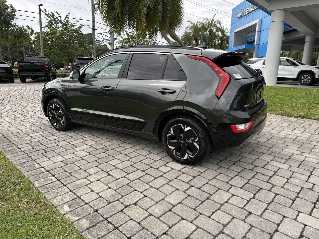 Used 2024 Kia Niro Wind FWD image 33