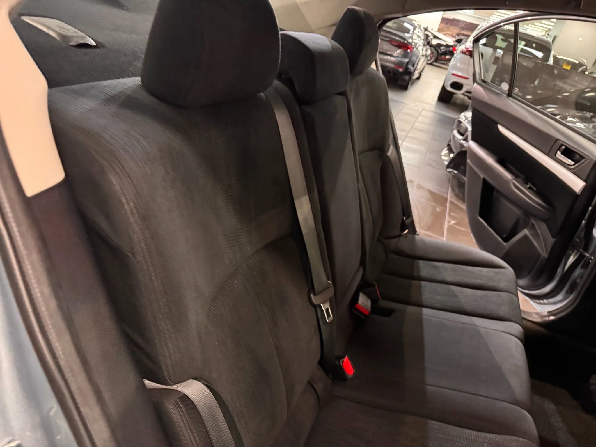 Used 2013 Subaru Legacy 2.5i Premium w/ All-Weather Pkg AWD/4WD image 15