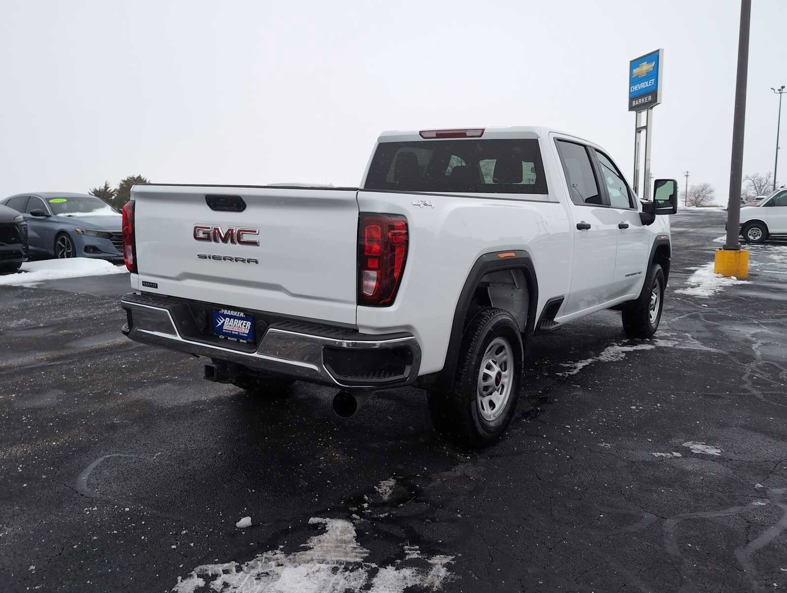 Used 2024 GMC Sierra 2500 Pro w/ Convenience Package image 13