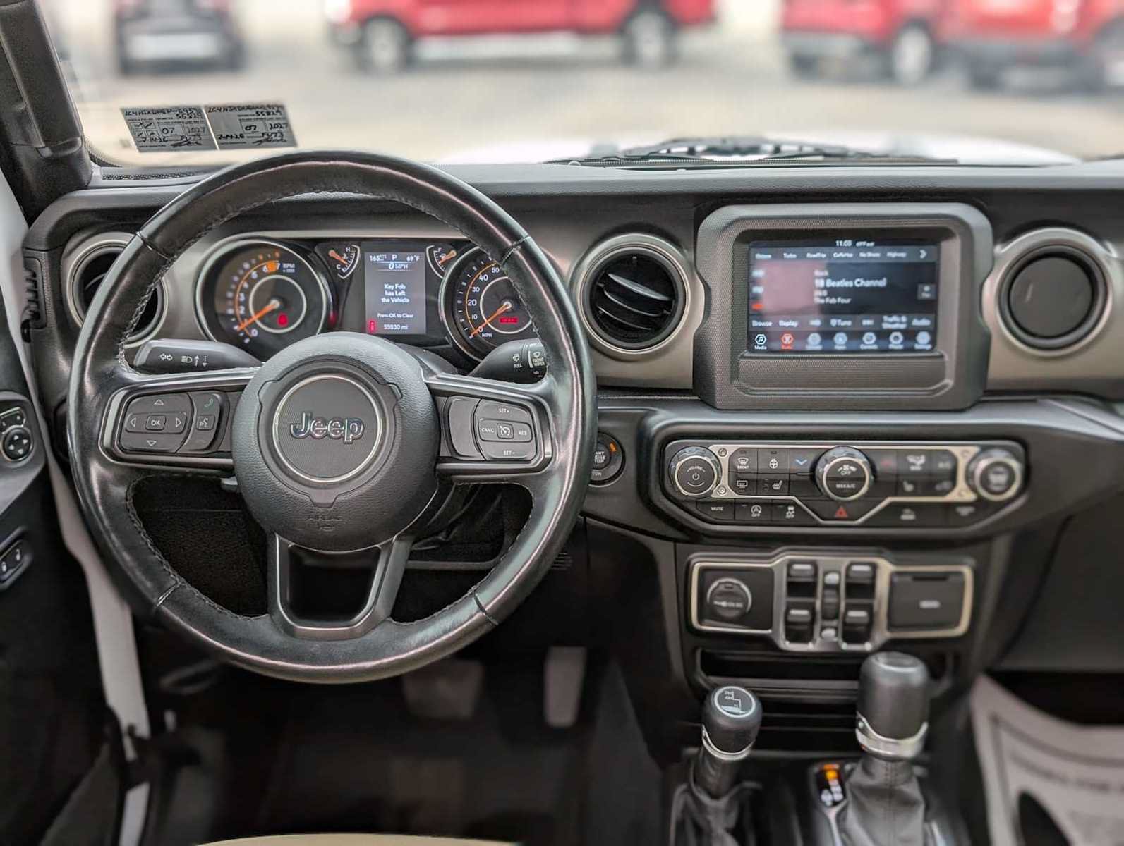 Used 2022 Jeep Wrangler Unlimited Sport AWD/4WD image 5