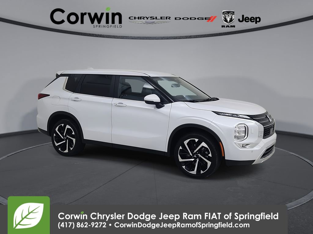Used 2024 Mitsubishi Outlander SE