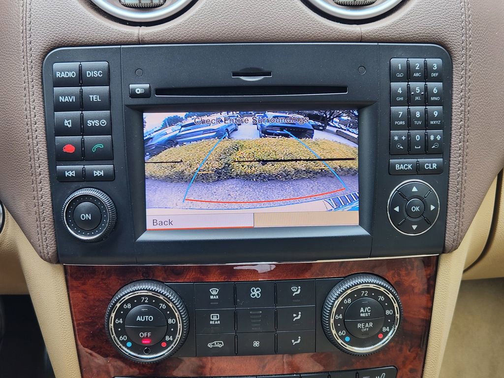Used 2012 Mercedes-Benz GL 450 4MATIC image 17