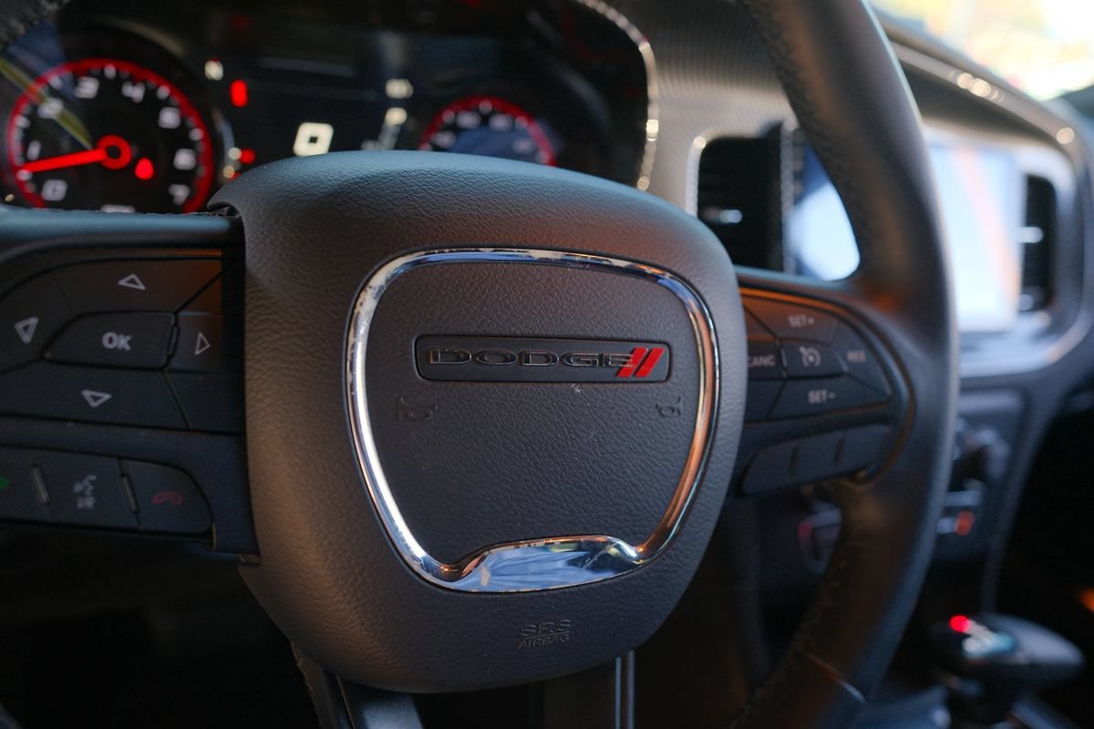 Used 2016 Dodge Charger SE w/ Blacktop Package RWD image 37