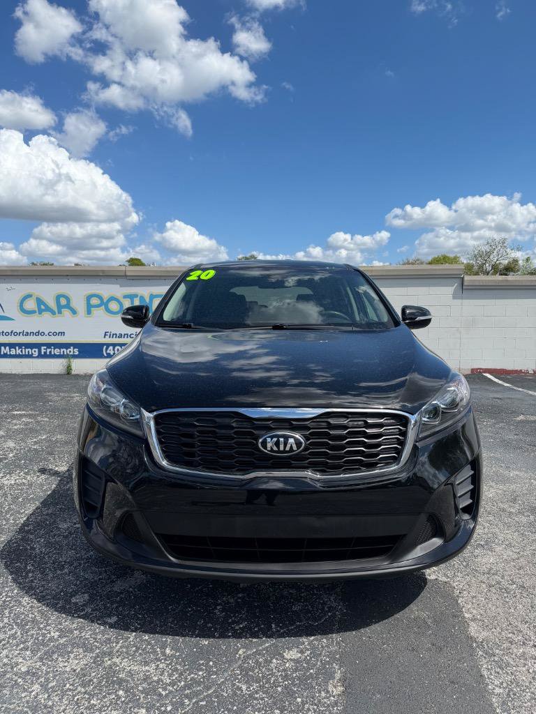 Used 2020 Kia Sorento LX FWD image 2