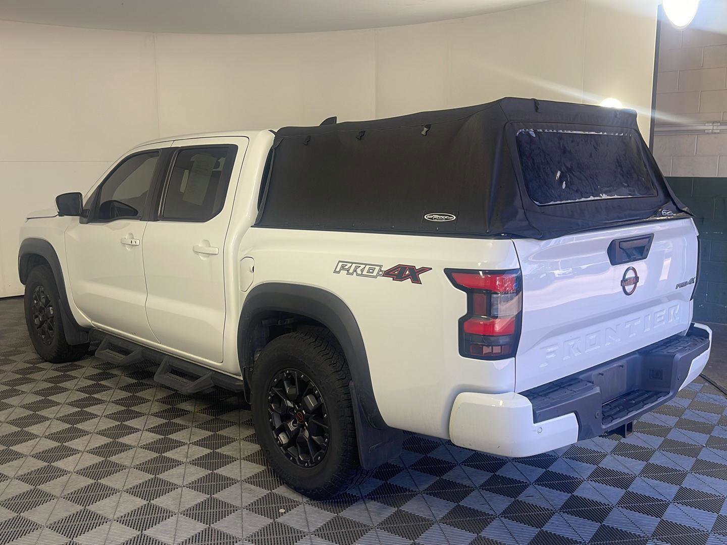 Used 2023 Nissan Frontier PRO-4X w/ Pro-4X Premium Package AWD/4WD image 10