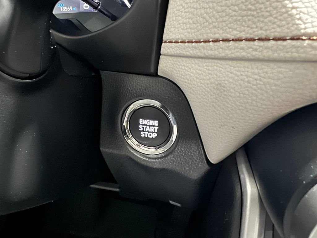 Used 2023 Toyota RAV4 XLE image 26