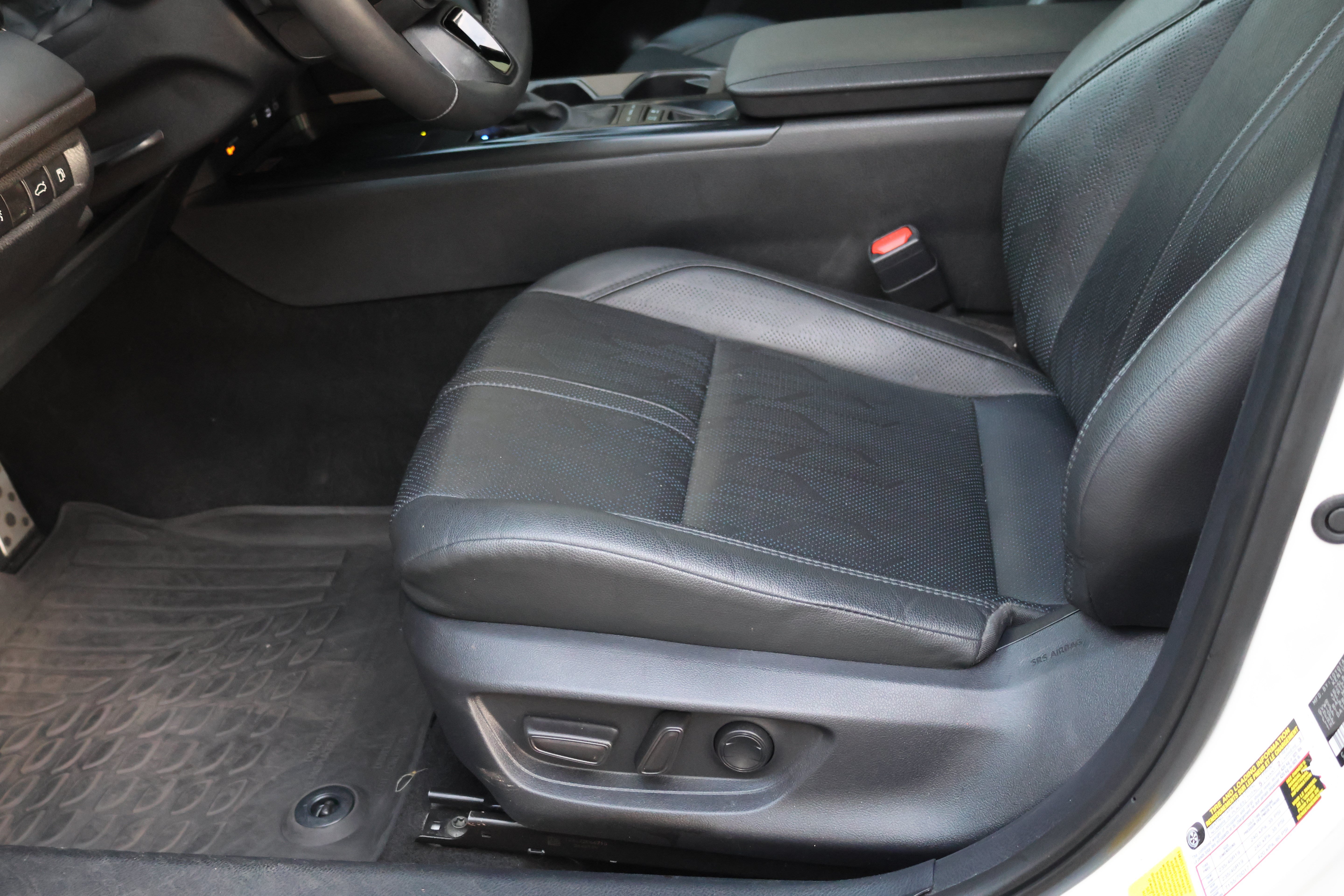 Used 2025 Toyota Camry XSE FWD image 20
