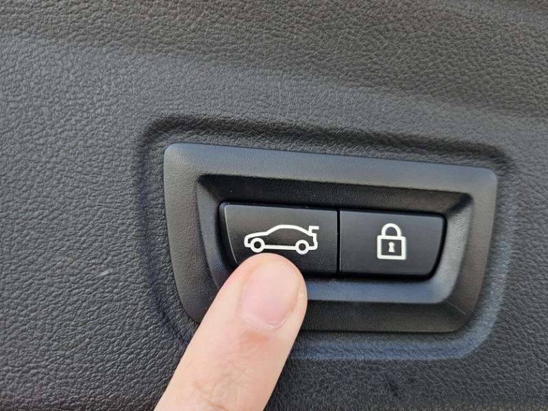 Used 2023 BMW i4 M50 w/ Premium Package image 85