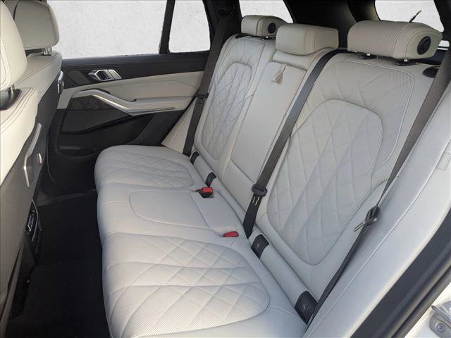 New 2026 BMW X5 xDrive40i w/ Climate Comfort Package image 16