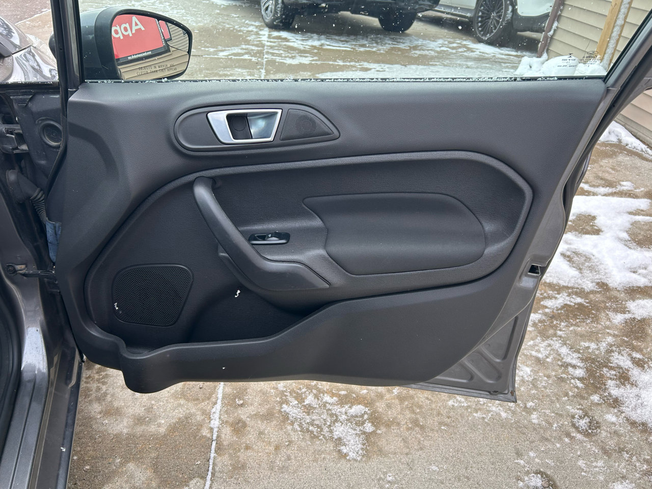 Used 2014 Ford Fiesta SE image 15