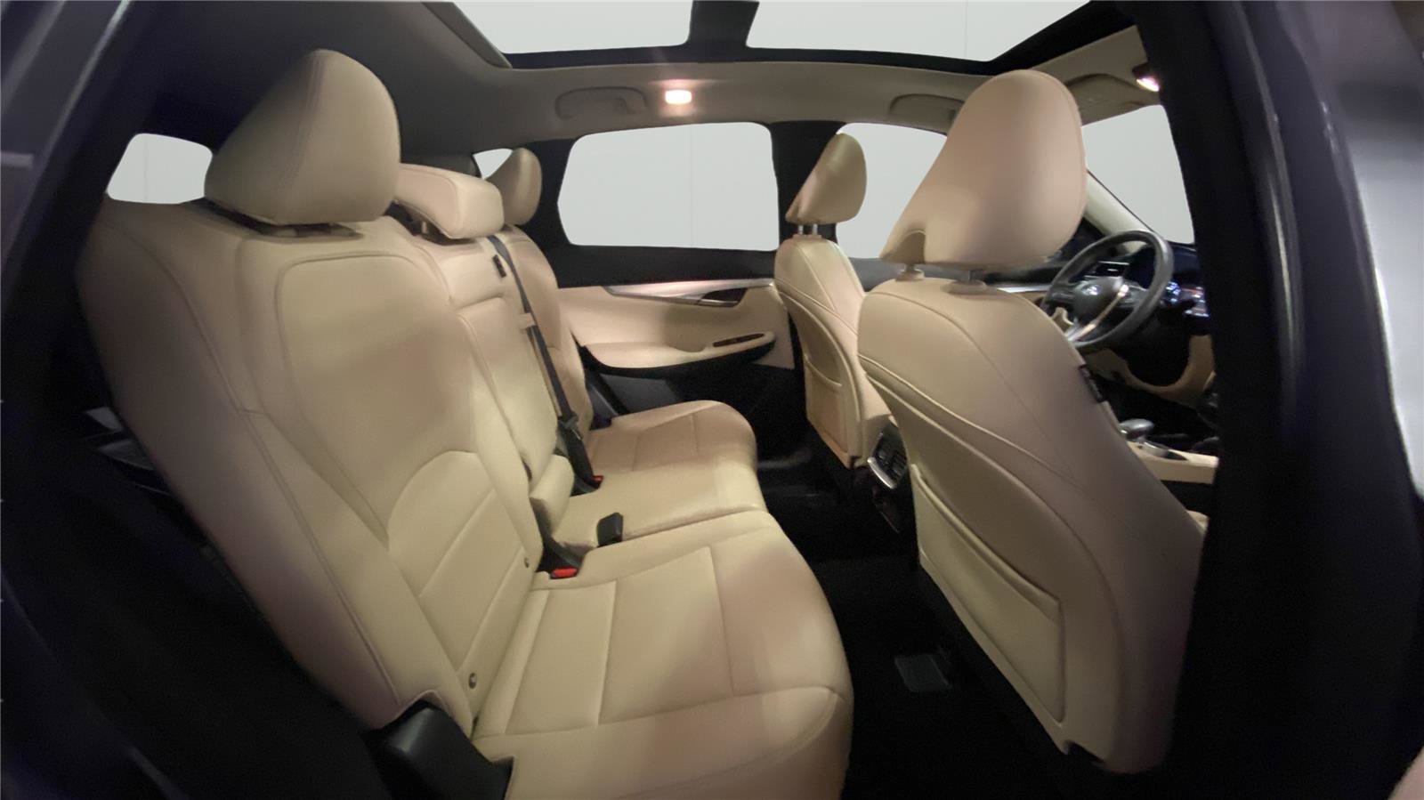 Used 2020 INFINITI QX50 Luxe w/ Navigation Package AWD/4WD image 13