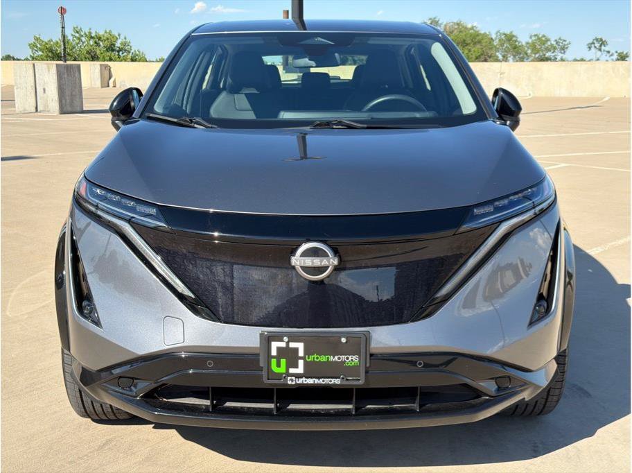 Used 2024 Nissan Ariya AWD image 2