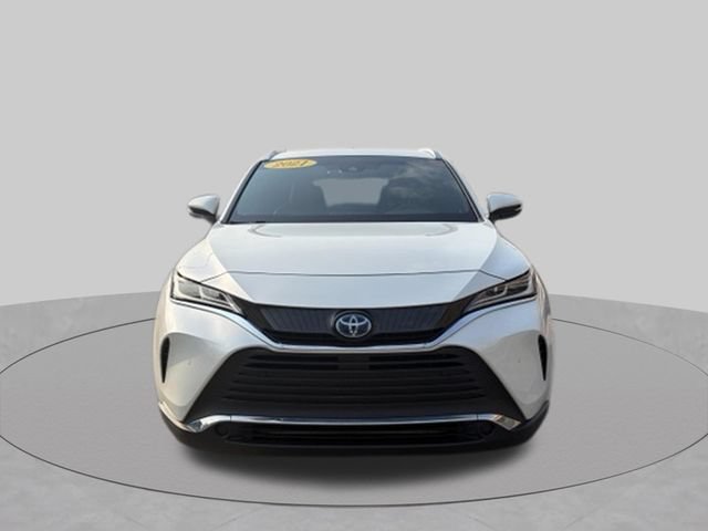 Used 2021 Toyota Venza XLE w/ Carpet Mat Package (TMS) AWD/4WD image 2