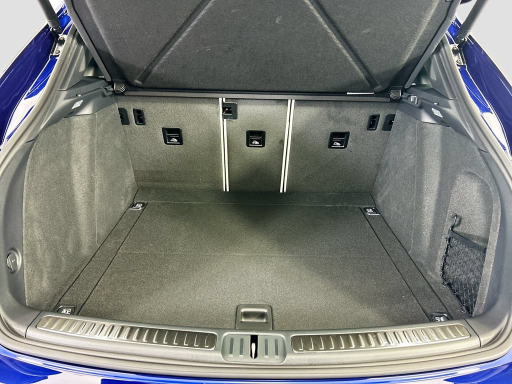 Used 2026 Porsche Macan AWD/4WD image 29