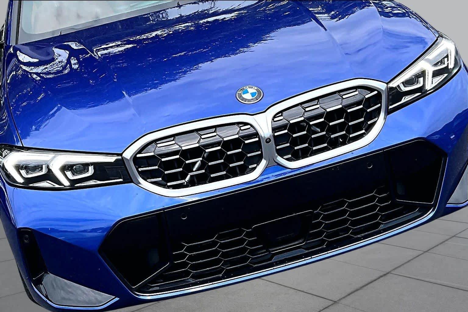 Used 2025 BMW M340i Sedan RWD image 30