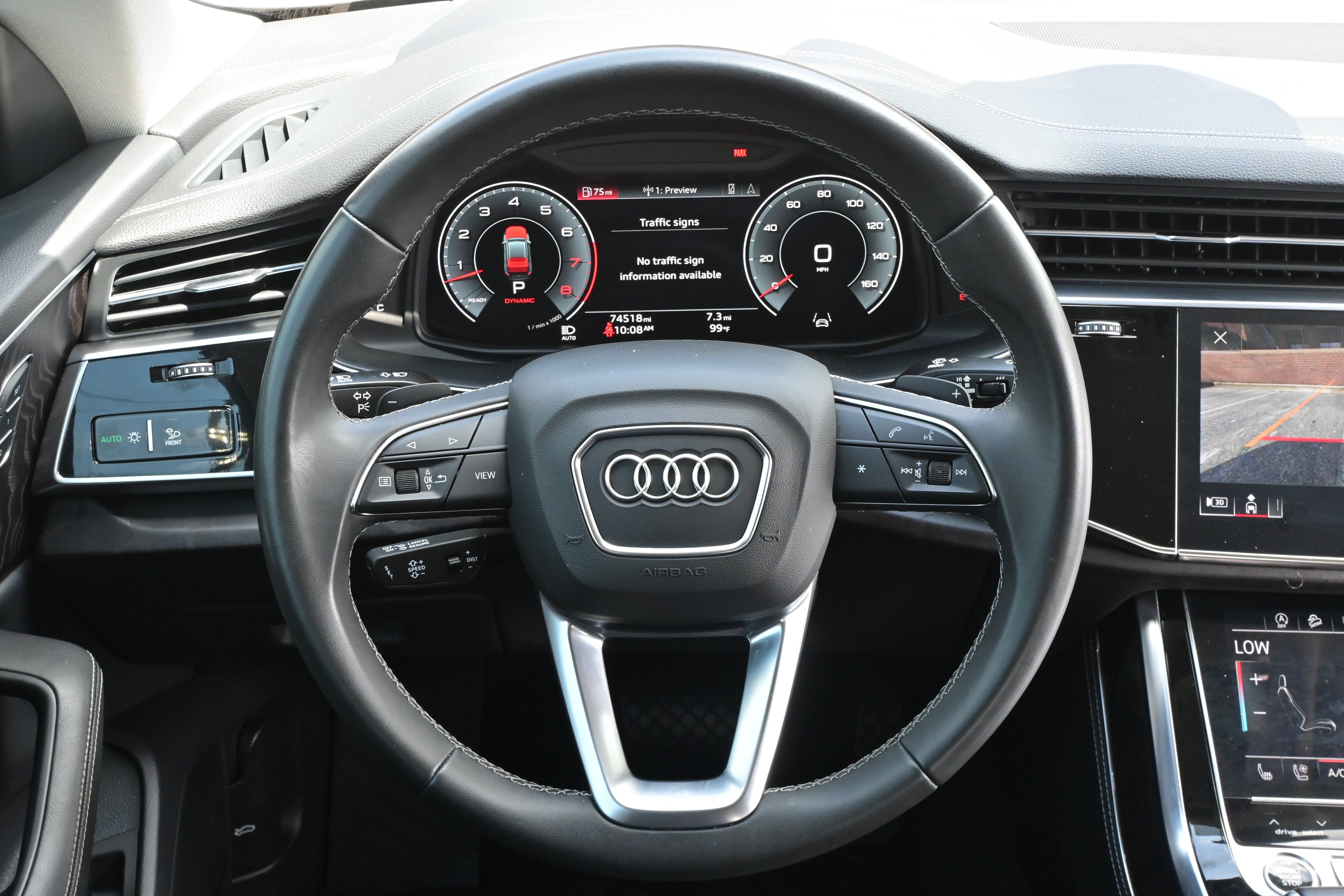 Used 2023 Audi Q8 Prestige AWD/4WD image 17