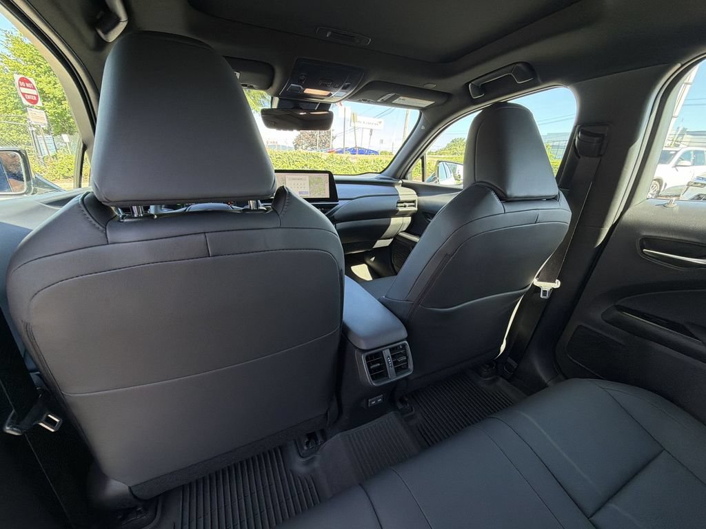 Used 2024 Lexus UX 250h AWD w/ Premium Package image 20