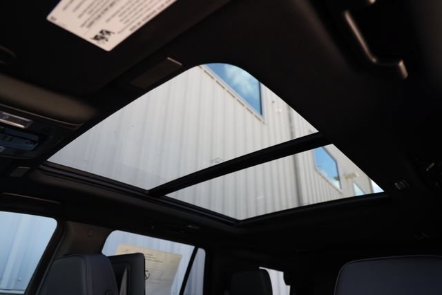 New 2026 GMC Yukon Denali w/ Advanced Technology Package RWD image 25