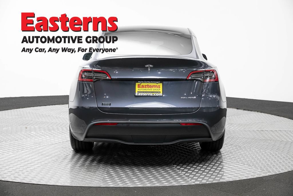 Used 2022 Tesla Model Y Long Range AWD/4WD image 5