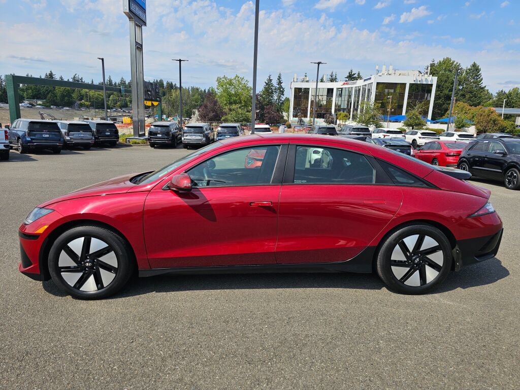 Used 2024 Hyundai Ioniq 6 SE AWD/4WD image 8