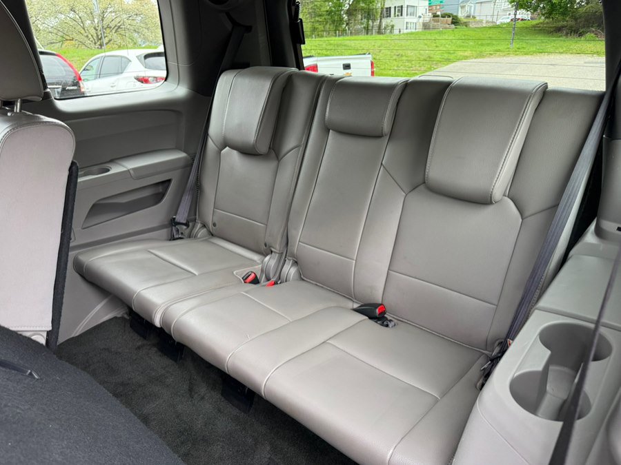 Used 2015 Honda Pilot Touring image 21