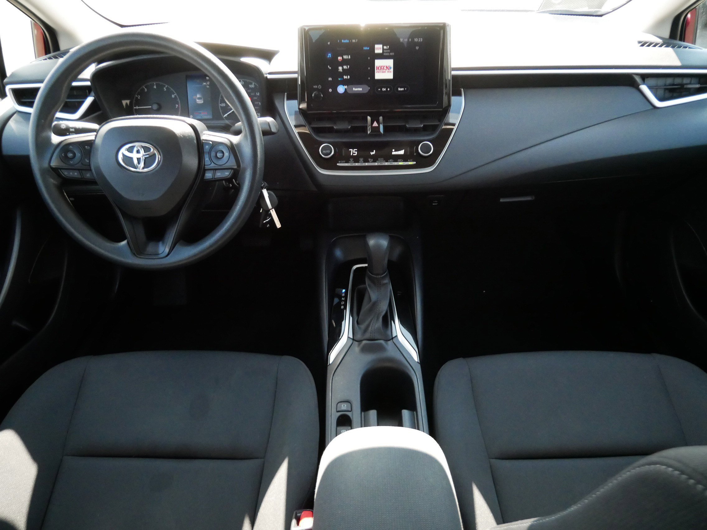 Certified 2023 Toyota Corolla LE image 10