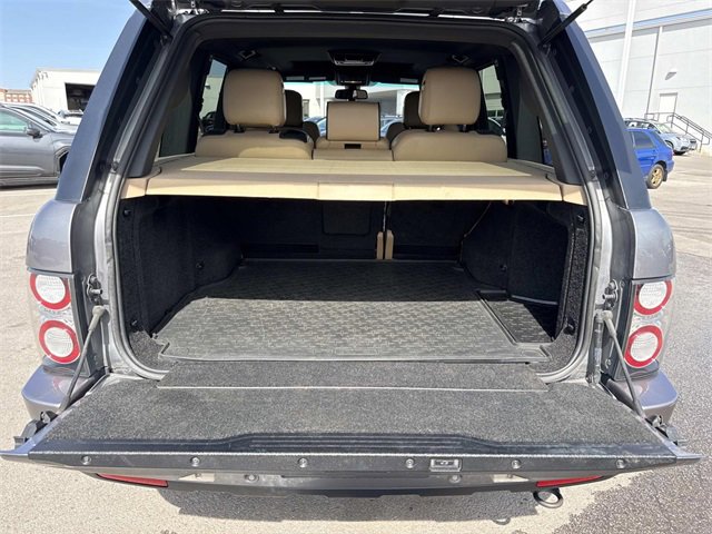 Used 2012 Land Rover Range Rover HSE LUX image 6