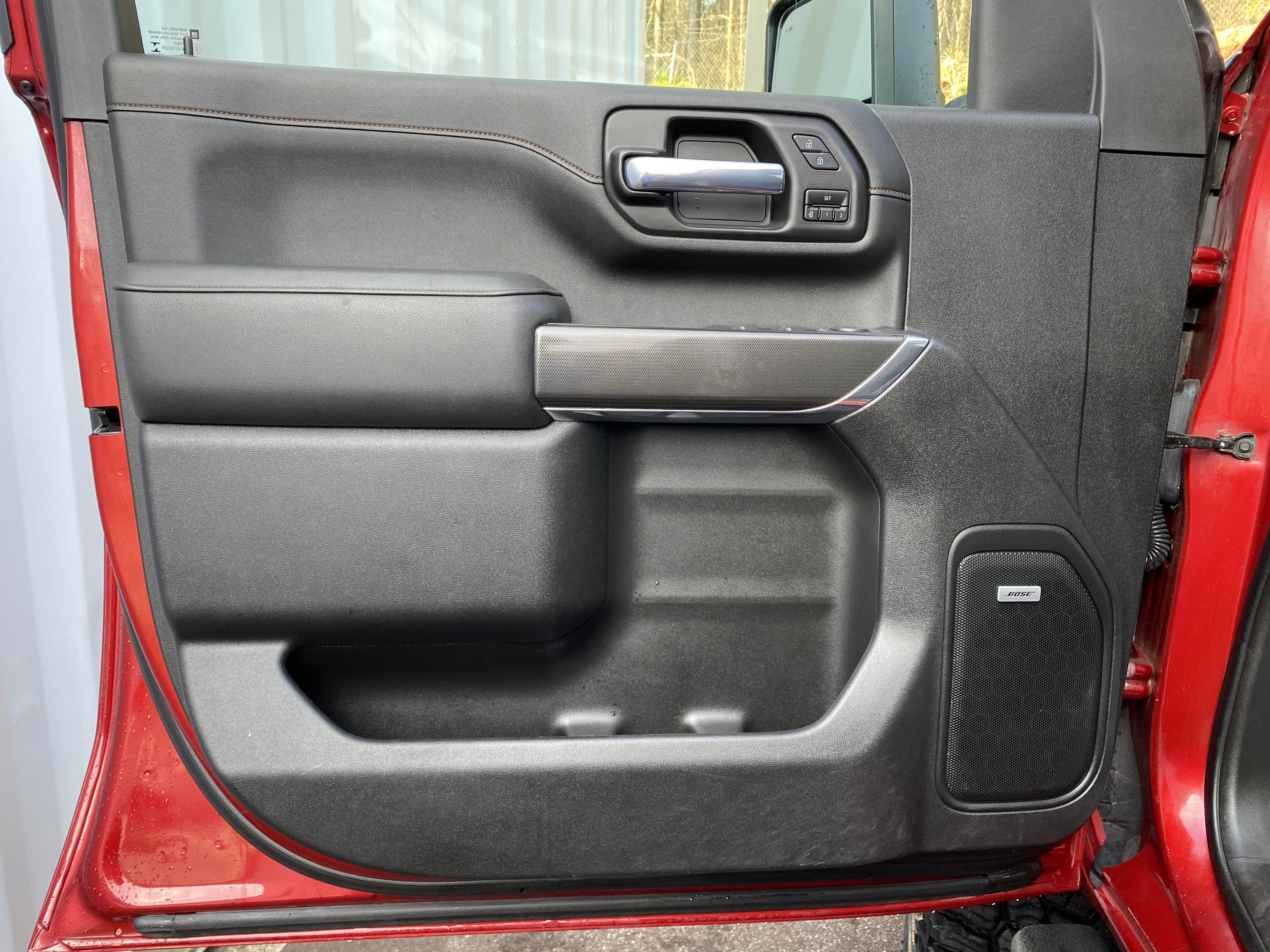 Used 2021 GMC Sierra 2500 AT4 w/ AT4 Premium Plus Package image 16