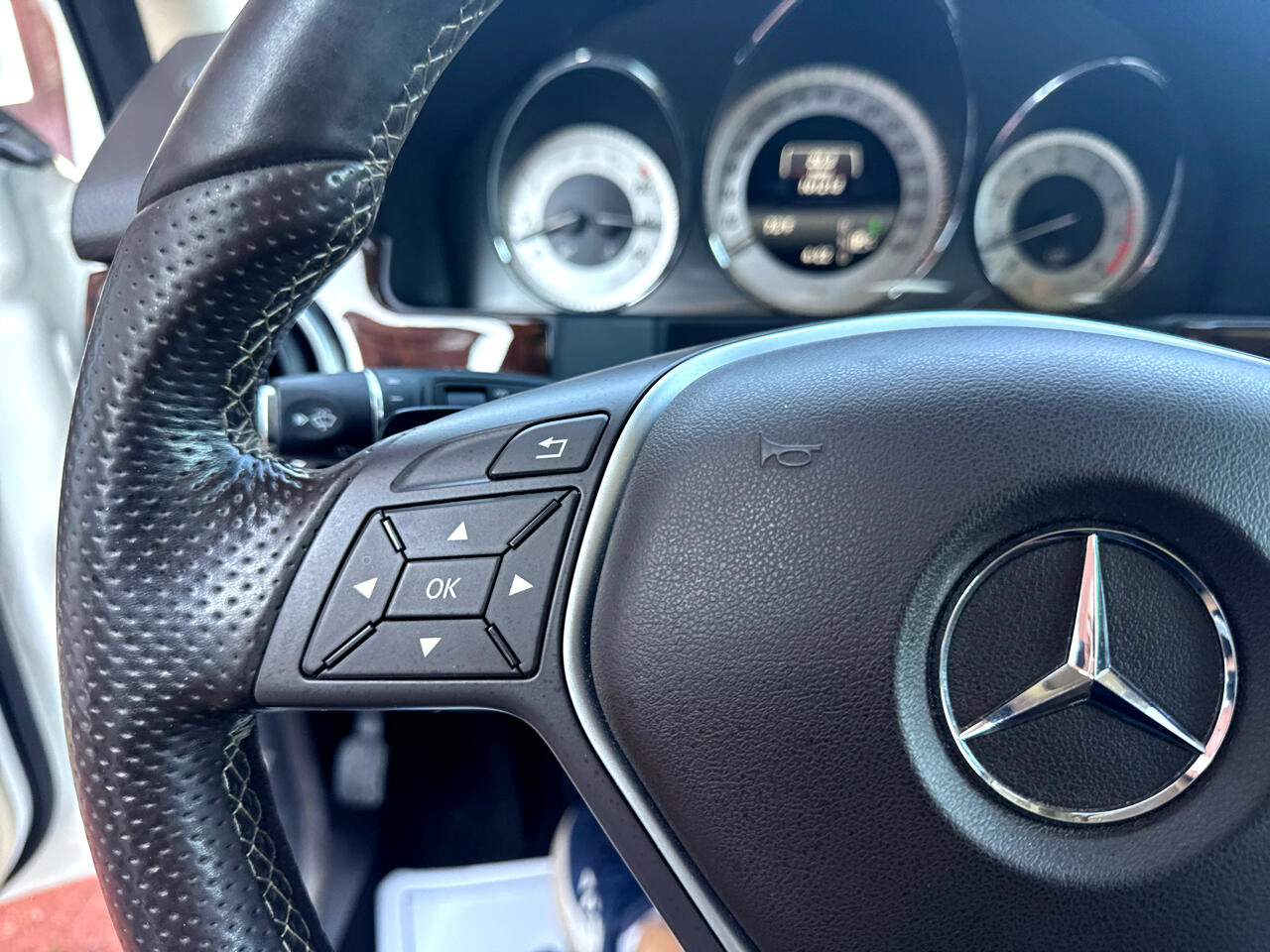 Used 2015 Mercedes-Benz GLK 350 4MATIC image 20