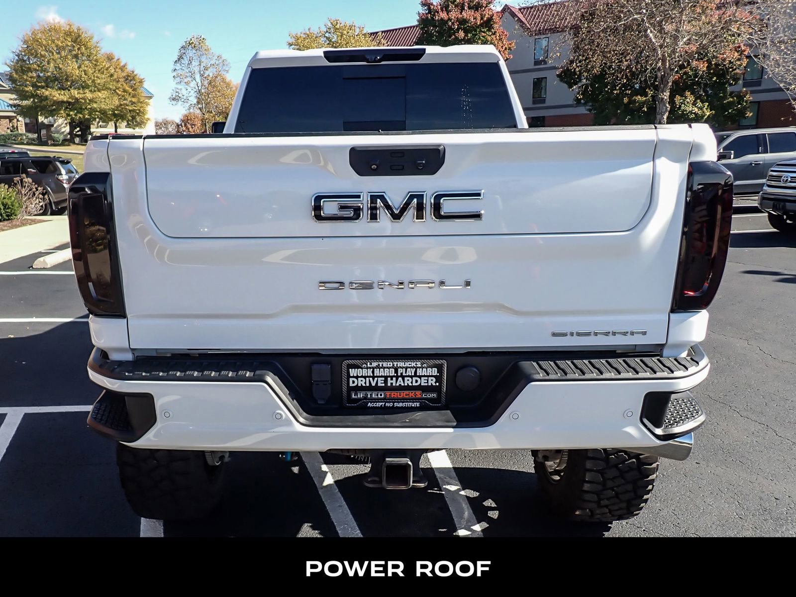 Used 2022 GMC Sierra 3500 Denali w/ Denali Ultimate Package image 7