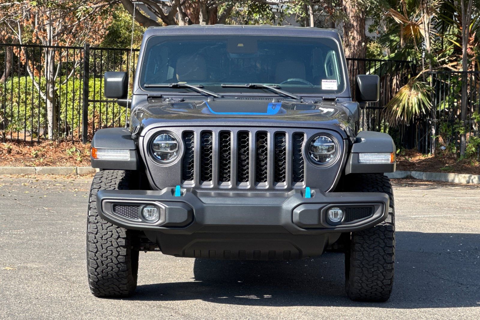 Used 2022 Jeep Wrangler Unlimited Rubicon 4xe w/ Safety Group image 8