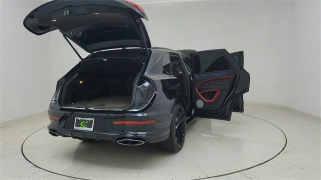 Used 2022 Bentley Bentayga Speed image 70