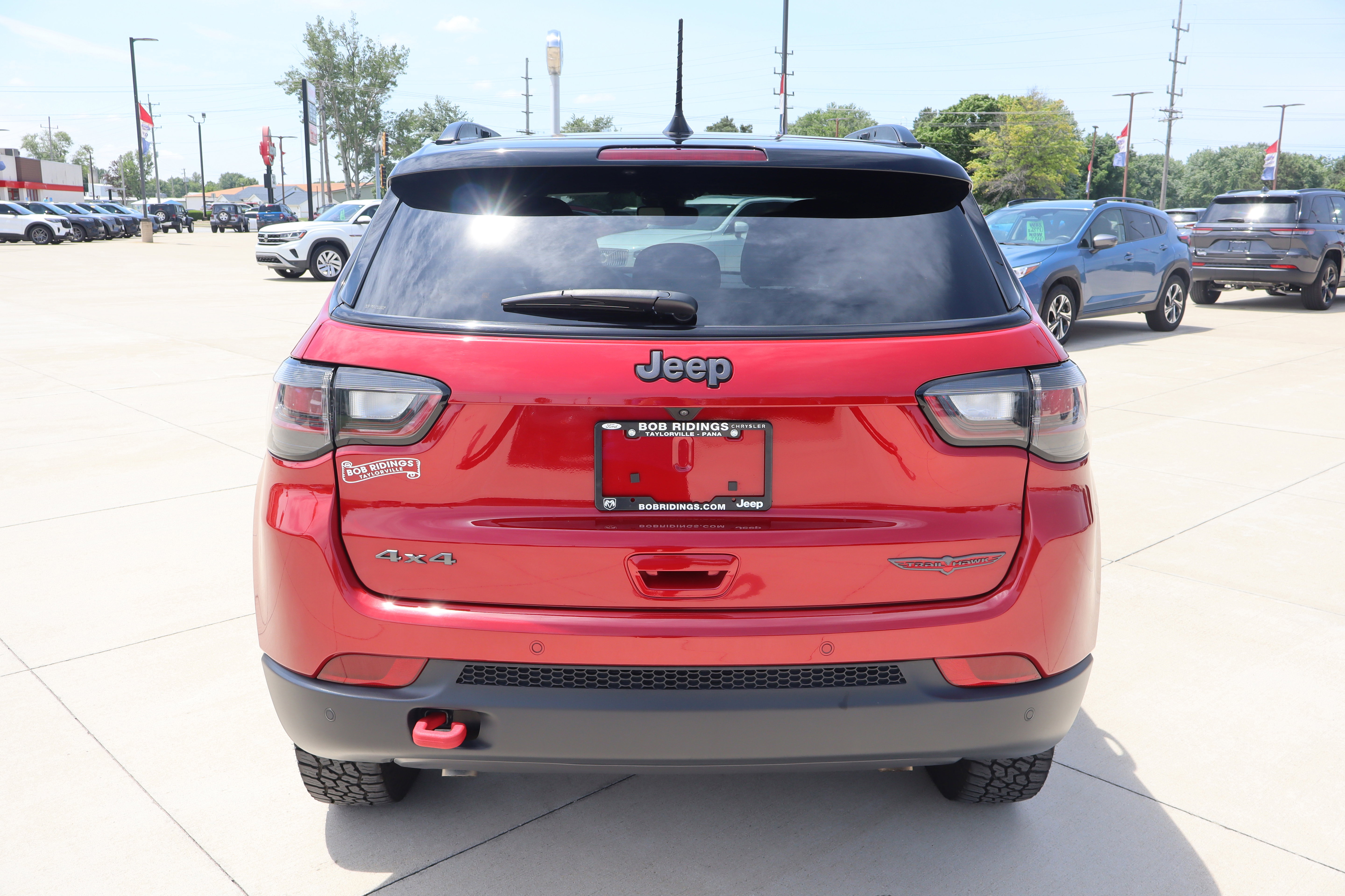Used 2024 Jeep Compass Trailhawk w/ Trailhawk Elite Group AWD/4WD image 6