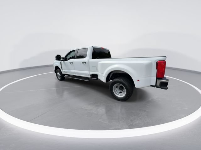 Used 2026 Ford F350 XLT AWD/4WD image 6