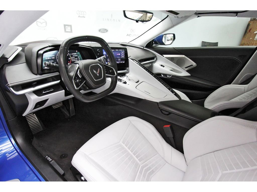 Used 2023 Chevrolet Corvette Stingray Premium Conv w/ Z51 Performance Package RWD image 6