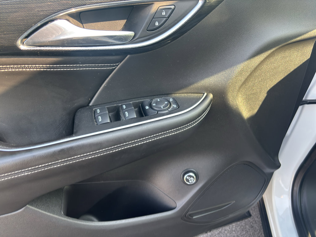 Used 2021 Buick Envision Preferred image 7